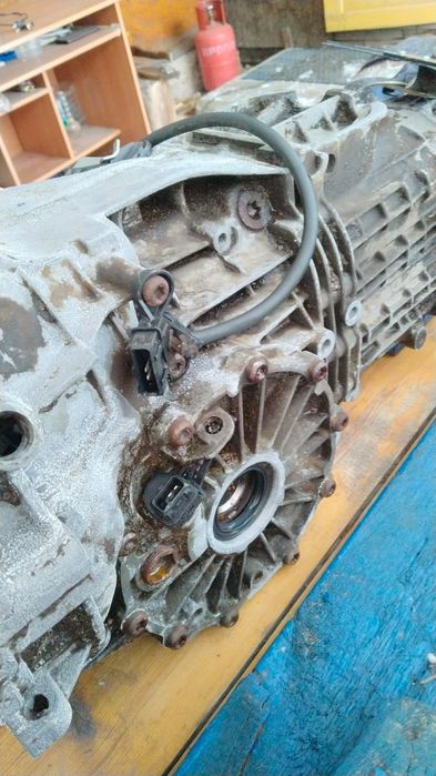 Продам коробку на Ауди