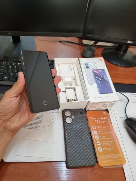 Redmi note 13pro+ 5G 12+6/512gb ideal ochilmagan usta kurmagan aybi yu
