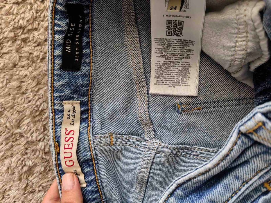 Дънки Guess Mid Rise Sexy Straight рр24