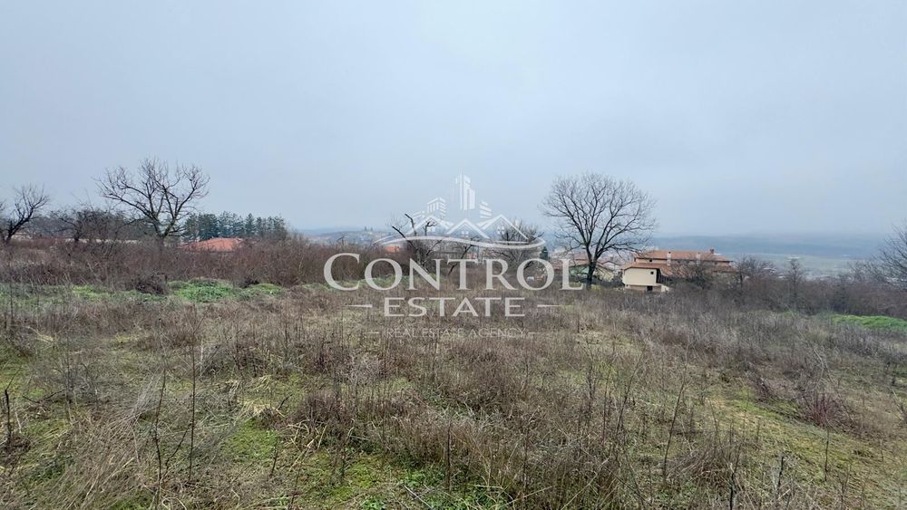 Парцел в Велико Търново, област-гр.Дебелец площ 1095 цена 52000