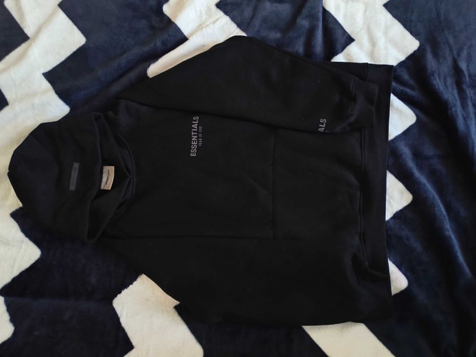Hanorac Essentials Fear of God