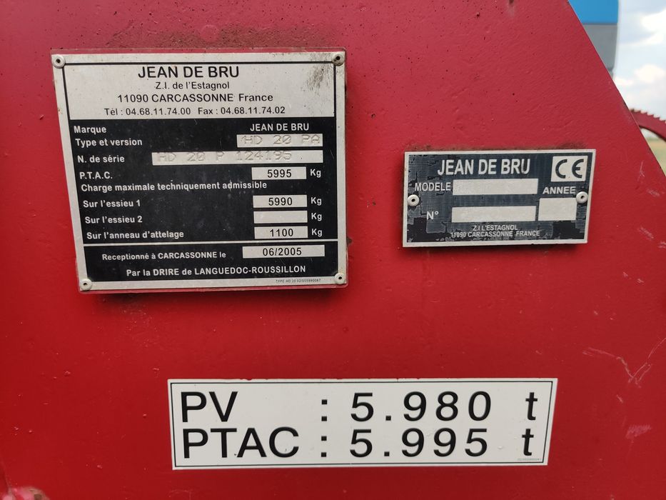 Vând semănătoare, combinatoare, discuri în X