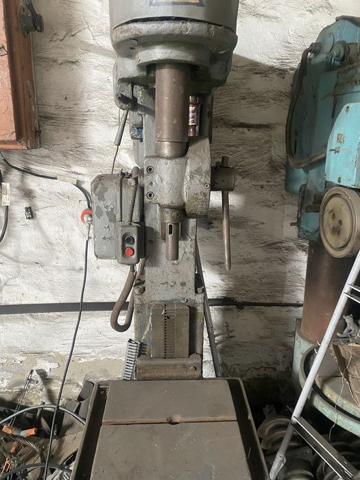 Станок сверильный