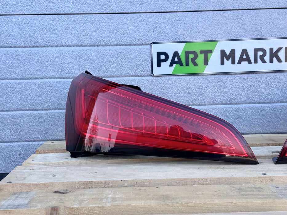 Комплект стопове AUDI Q5 SQ5 Фейслифт 8R0945093C 8R0945094C