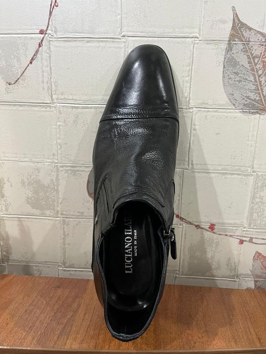 Продам ботинки осенние
