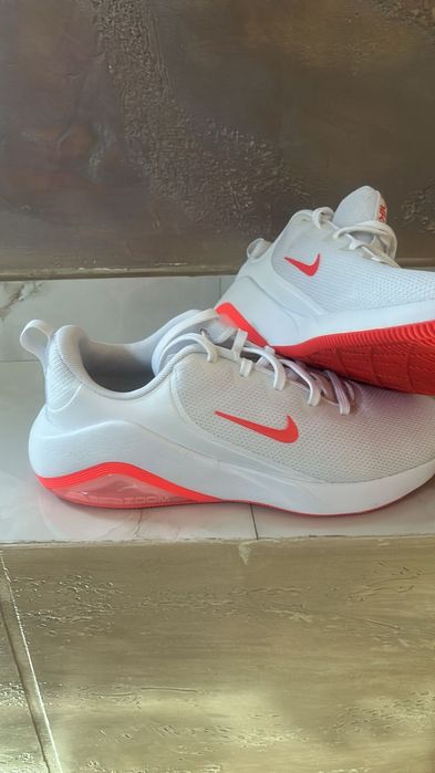 Adidasi nike marimea 38