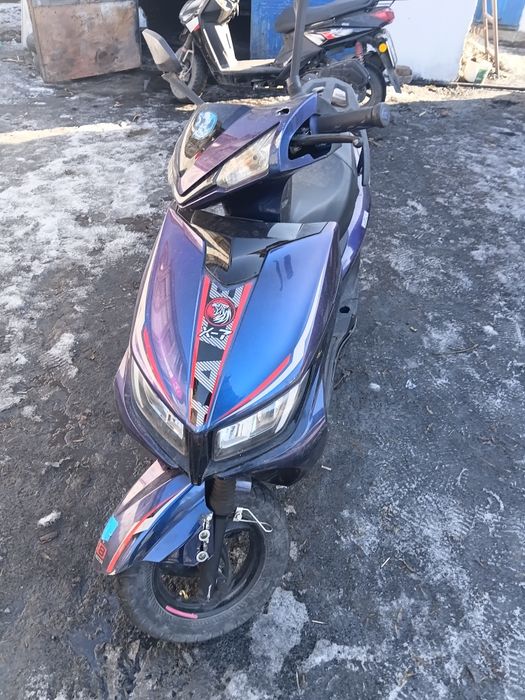 Продам скутер   М7