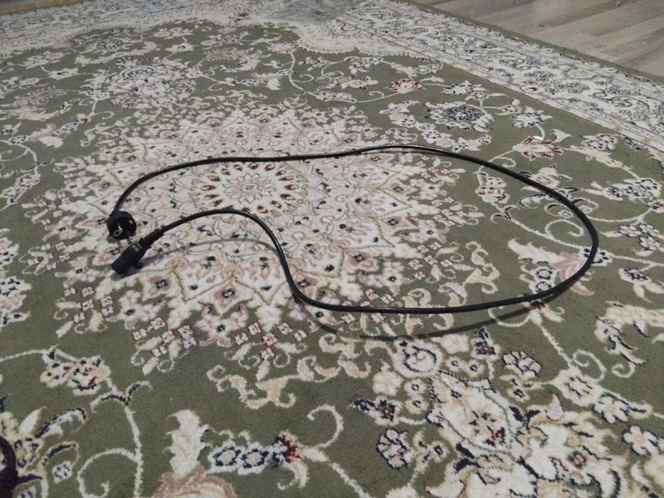 Продам универсальный кабель длинный