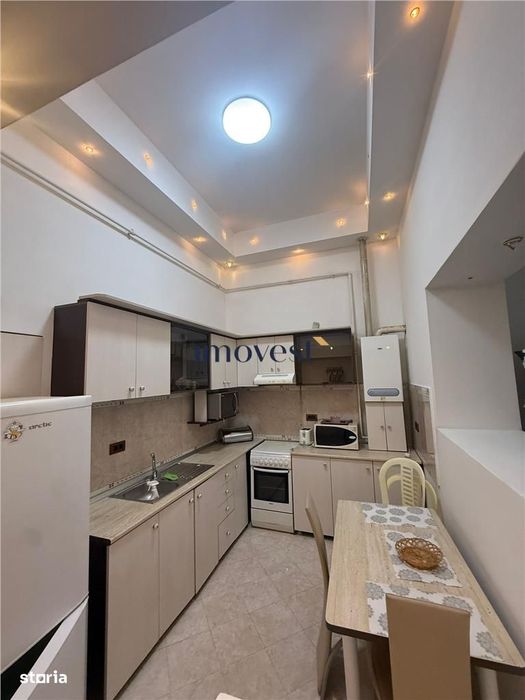 De inchiriat: Apartament cu 3 camere in zona Ultracentral