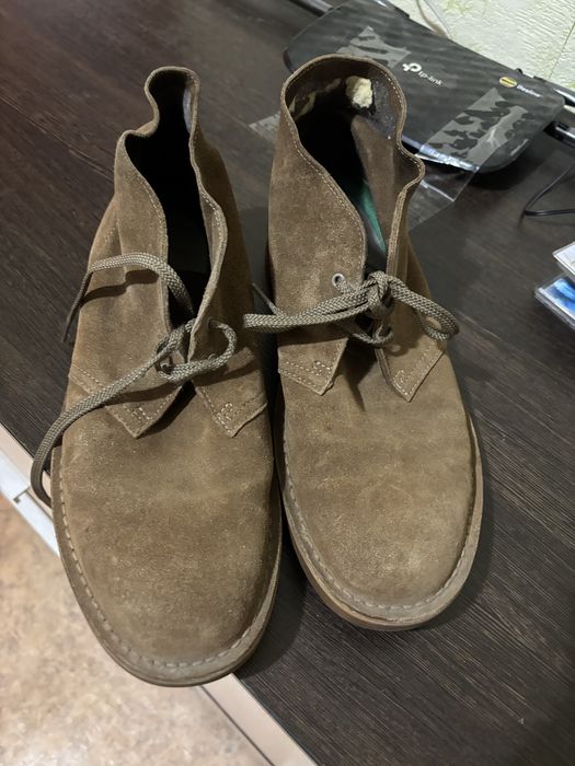 Продам ботинки чукка/десерты clarks.