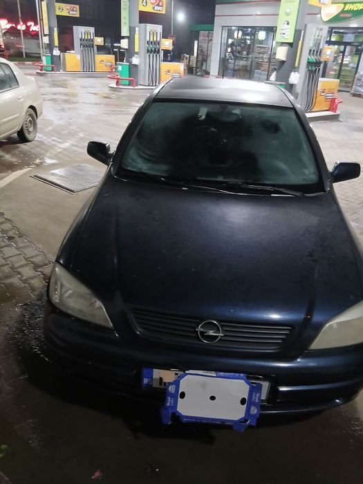 Vând masina opel astra