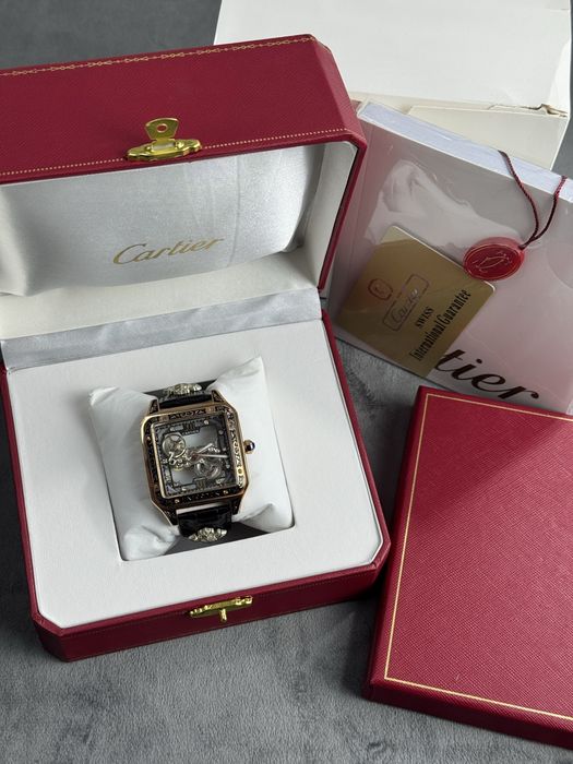 Часовник Cartier