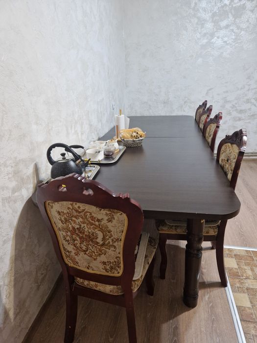 Стол со стульями, 200000тыс