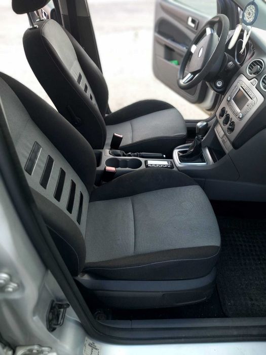 Ford Focus MK2 Combi 1,6 Diesel, din 2010 stare f. buna!