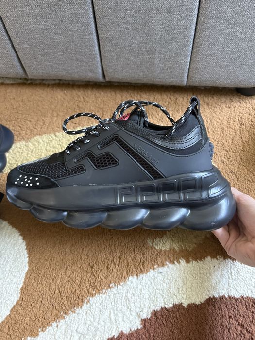 Versace Chain Reaction