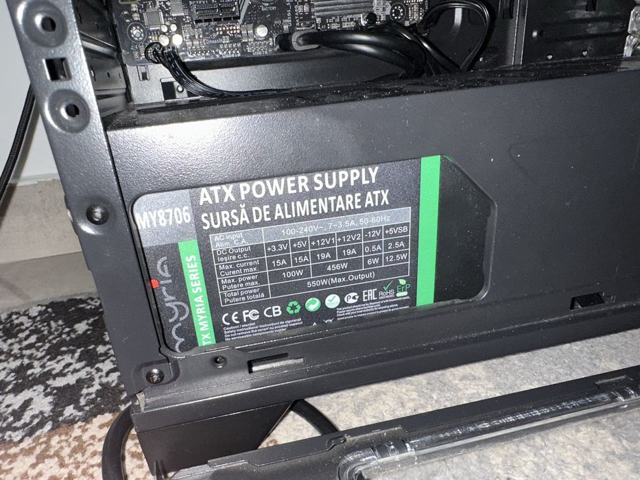 Vand pc gaming 2200 de lei