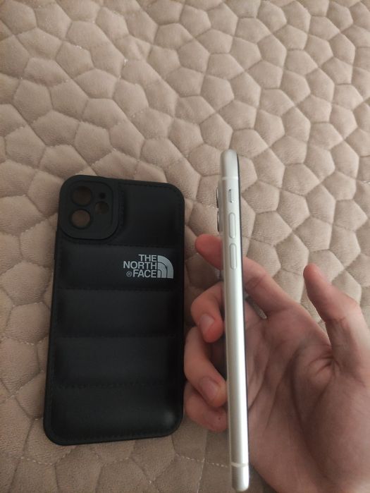IPhone 11 в идеальном состоянии Айфон 11