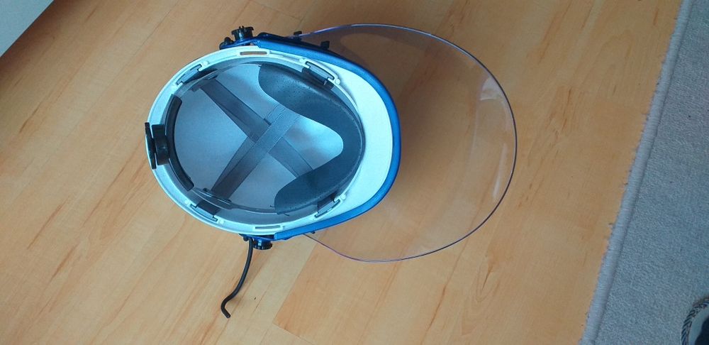 Casca protectie cu viziera Univet