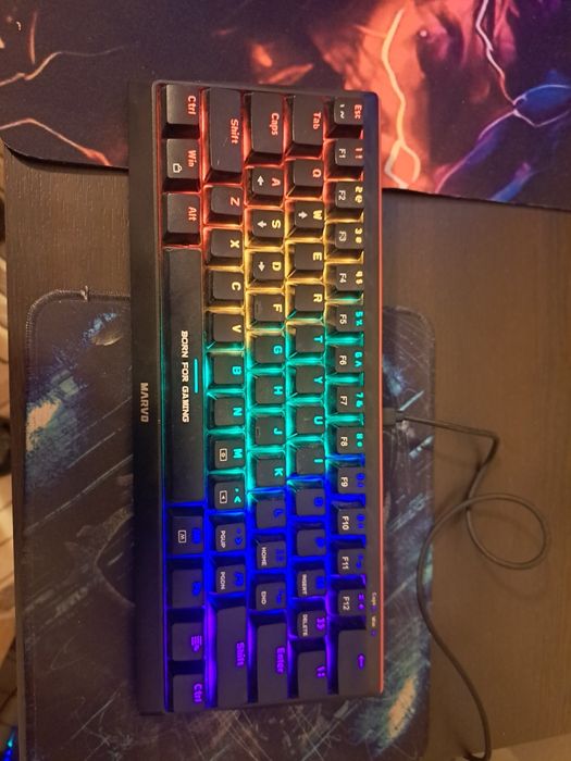 MARVO KH962 клавиатурата