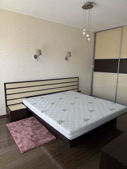 Vand mobilier dormitor