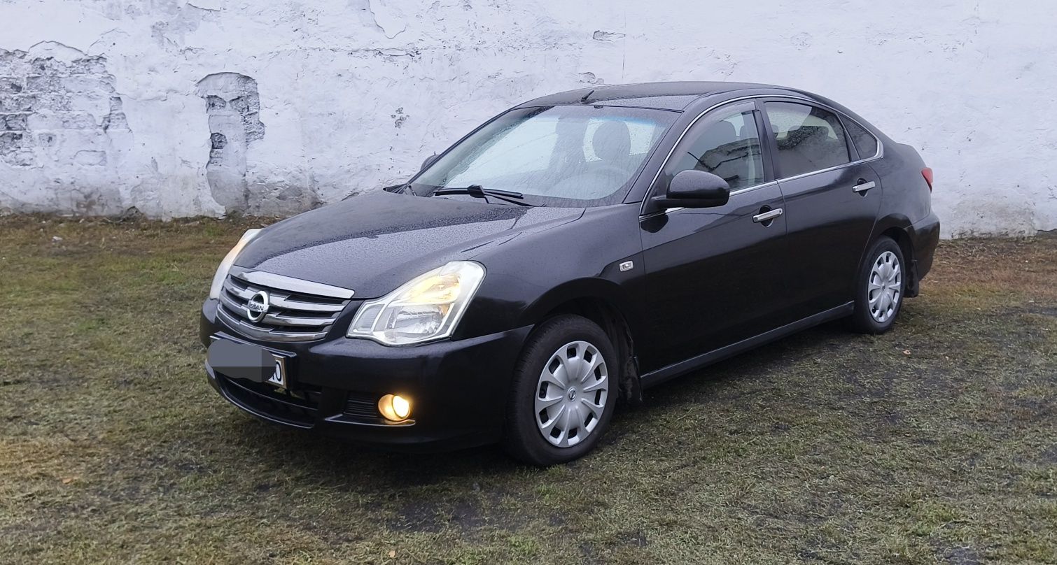 Nissan Almera 2014 черная