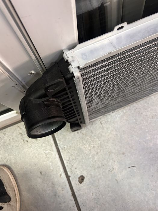 Интеркулер Mercedes Sprinter Tdi , Cdi