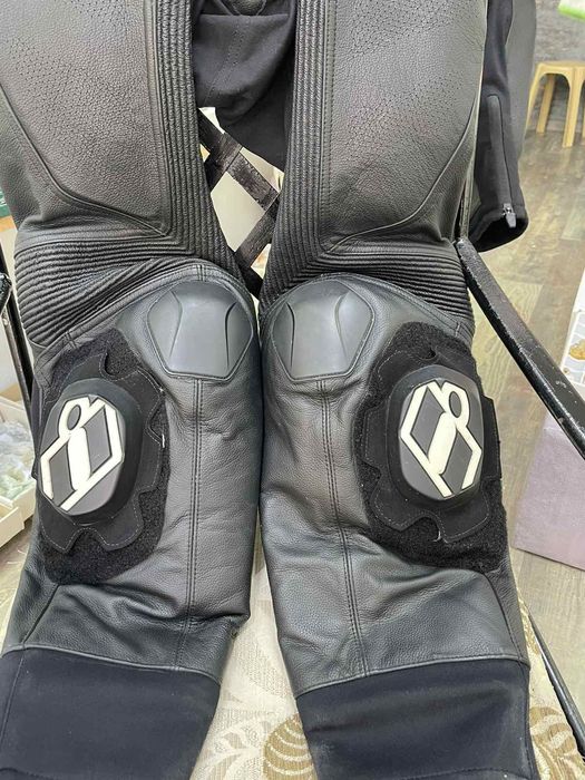 Мъжки мото  екип IKON размер 54