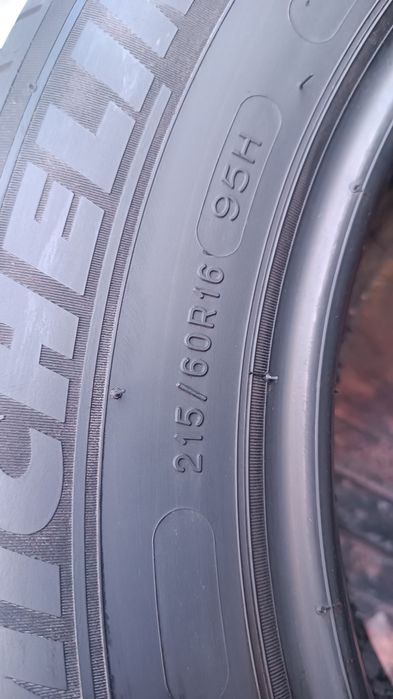215/60/16 Michelin