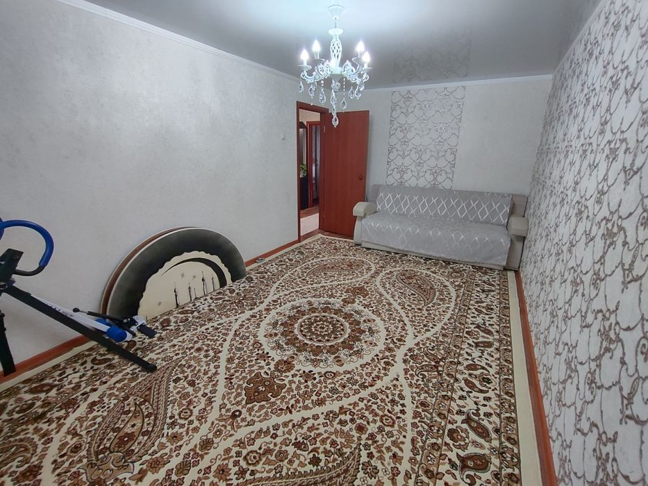 Продается 3-комн (4-87, 1 эт) с ремонтом