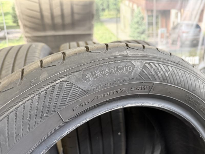 215/55/17 GOODYEAR 4бр