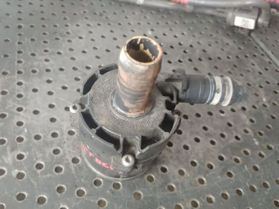 pompa recirculare apa 2.0 tdci  bkfa ford transit custom  kk21-18d473-bd