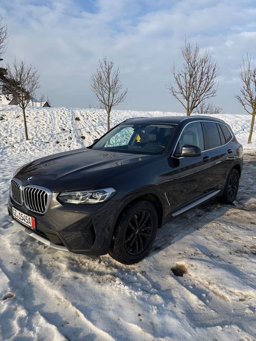 BMW X3 BMW X3 X-line 4x4 190 CP camera 360 soft cârlig