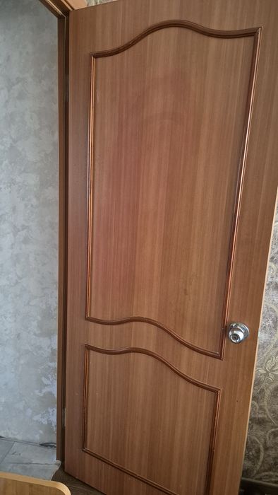 Продам межкомнатные двери