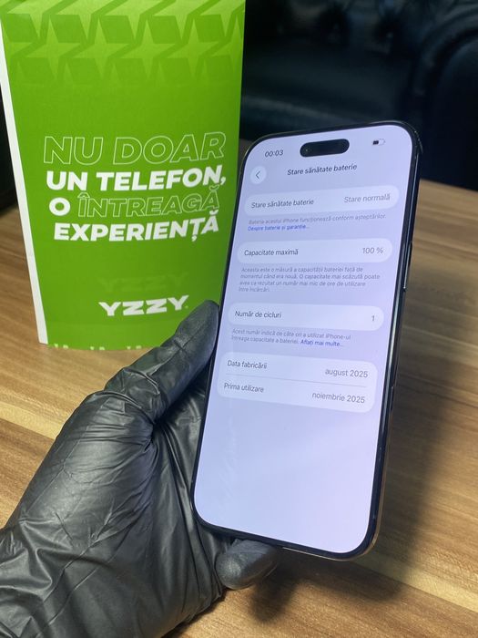 iPhone Air • 256 GB • Black