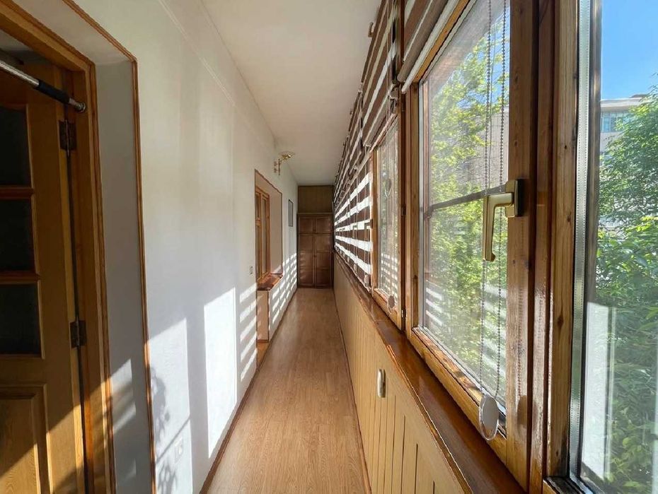 Продаю 4/4/5 на метро Хамида Олимджана. Собственник. Спецплан. Ремонт.