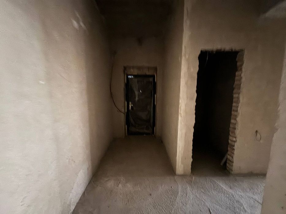 Maslazavod tomonda 2 xonali korobka sotiladi