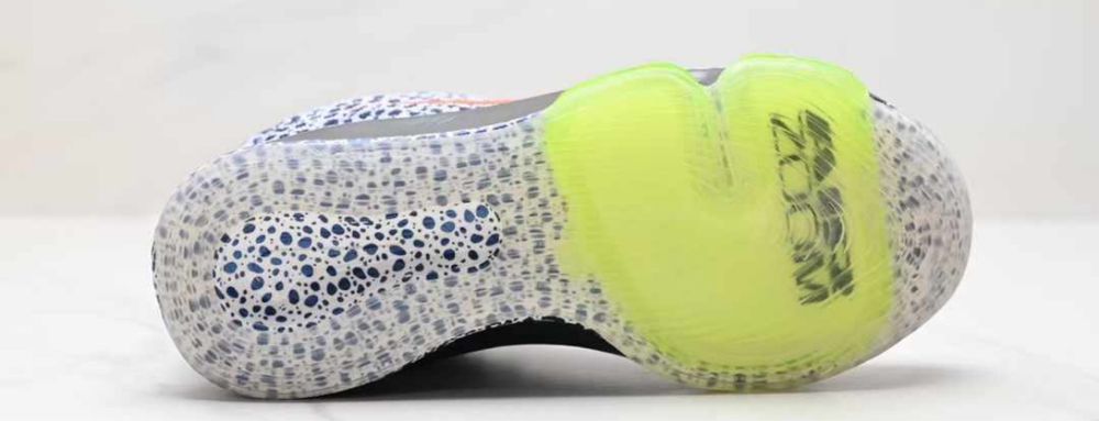 Нови мъжки маратонки Nike Zoom GT Hustle 3 safari