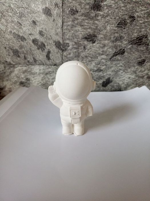 Разукрашки-гипсовые объёмные.