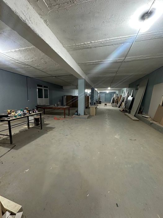 Арендага берилади 300м2 жой , тозза озода шахар ичида Изза бетонка
