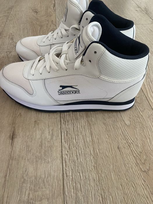 Продавам маратонки Slazenger