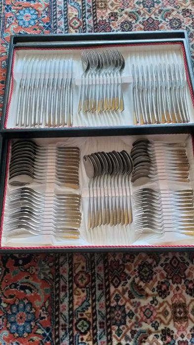 Комплект Позлатени Прибори 96 части