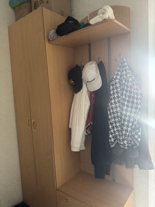 Продам прихожую