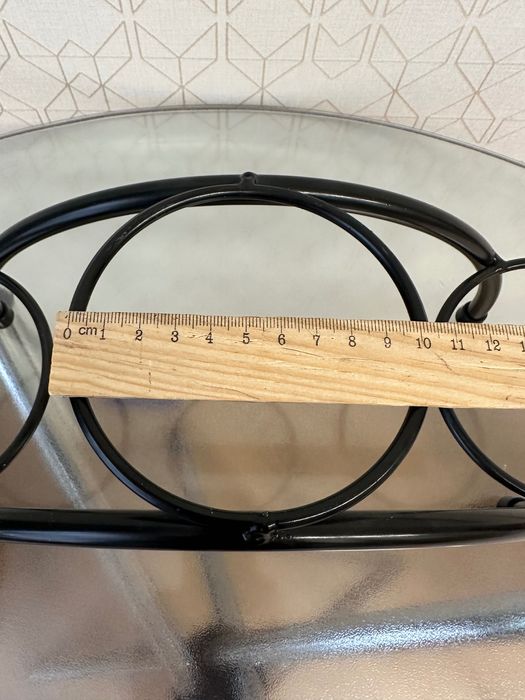 Подставка для цветов из металла