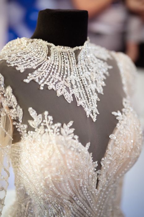 Rochie de mireasa de vanzare stare buna