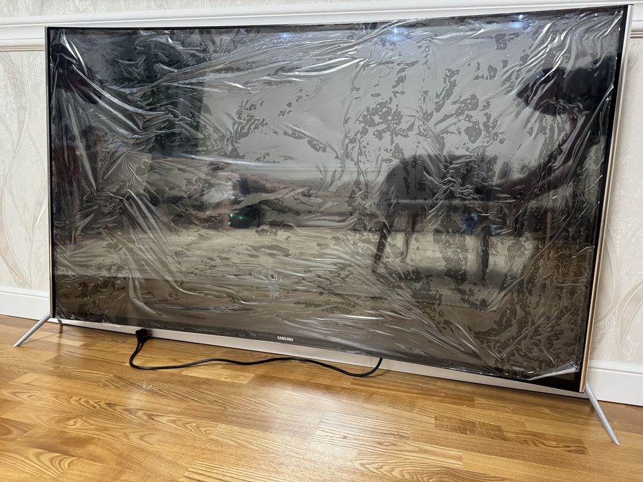 Телевизор SAMSUNG 70 диагональ овальный