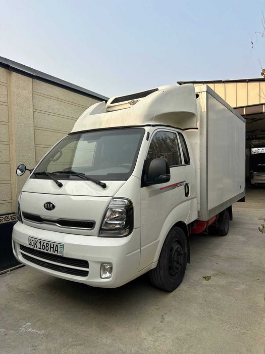 Kia Bongo 1,2 tonnalik KOREA Xoladilnik+metan