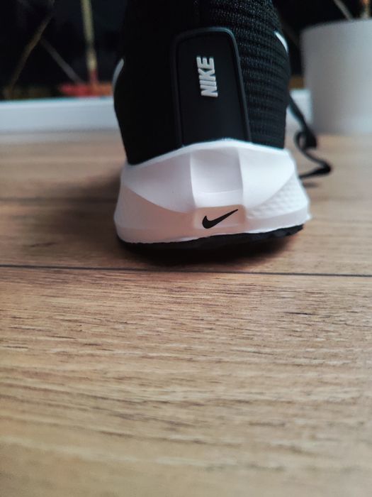 Nike pegagus обувь 42 размер