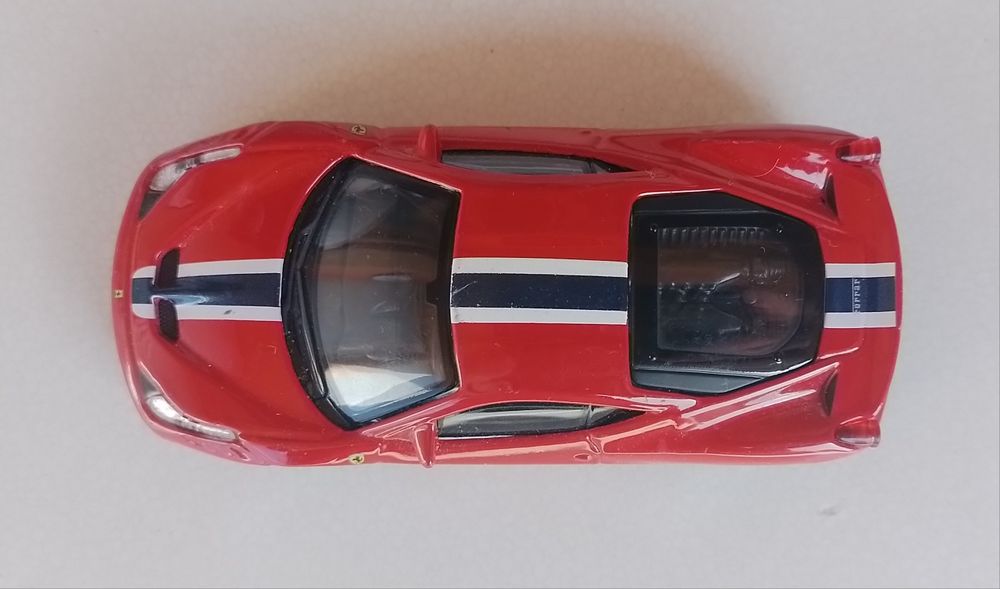 Ferrari 458 Speciale, мащаб 1/43