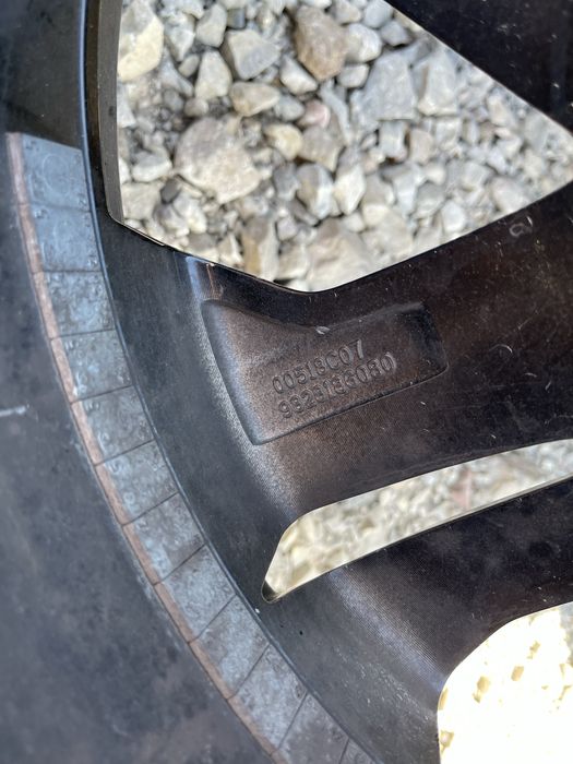 3 бр. Оригинални 17" Peugeot 2008 2021