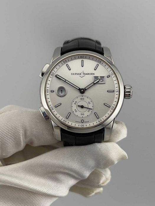 Наручные часы Ulysse Nardin  Dual Time